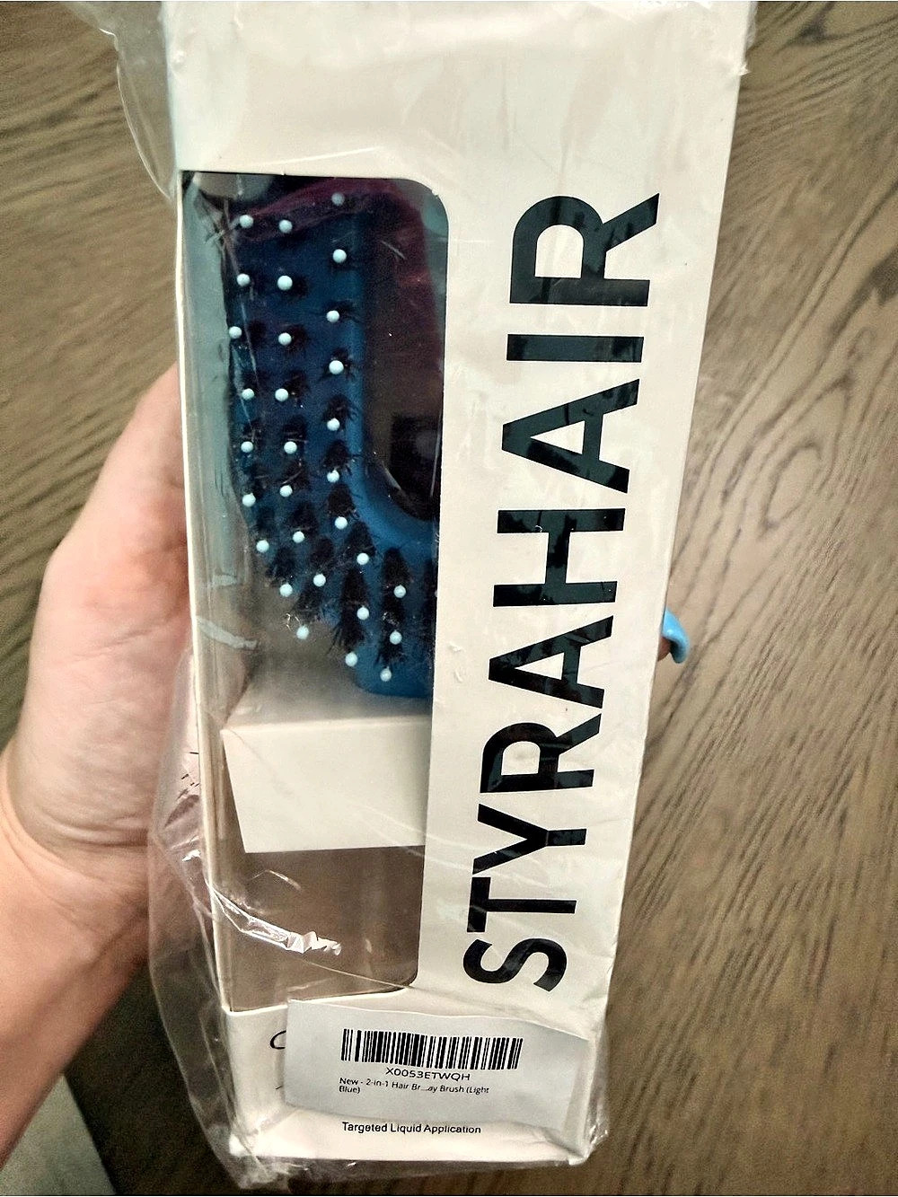 Styrahair 2-in-1 Hair Brush with Targeted Liquid Application Hair Tool in Blue